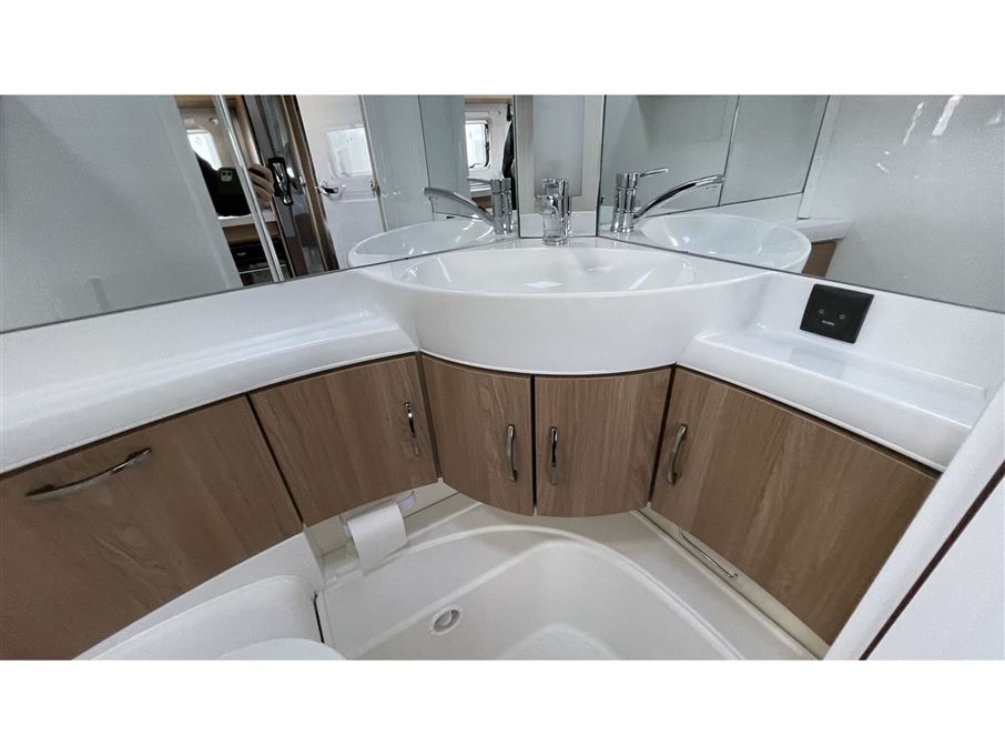 Hobby De Luxe 650 KFU